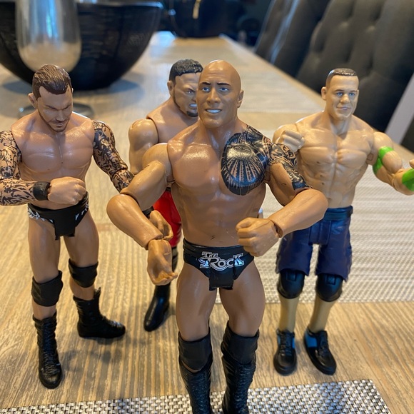 14 vintage WWE Wrestlers - Picture 2 of 2